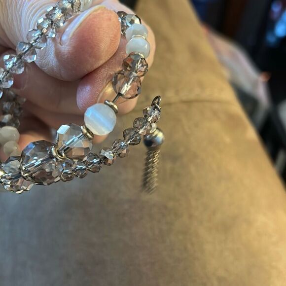 Gray Crystal Beaded Wire wrap Bracelet, with Tassel‎ Accent. Vintage. - Picture 6 of 6